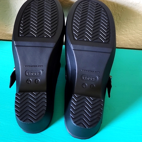 Womens Clogs By CROCS Sz 7W - Picture 7 of 7